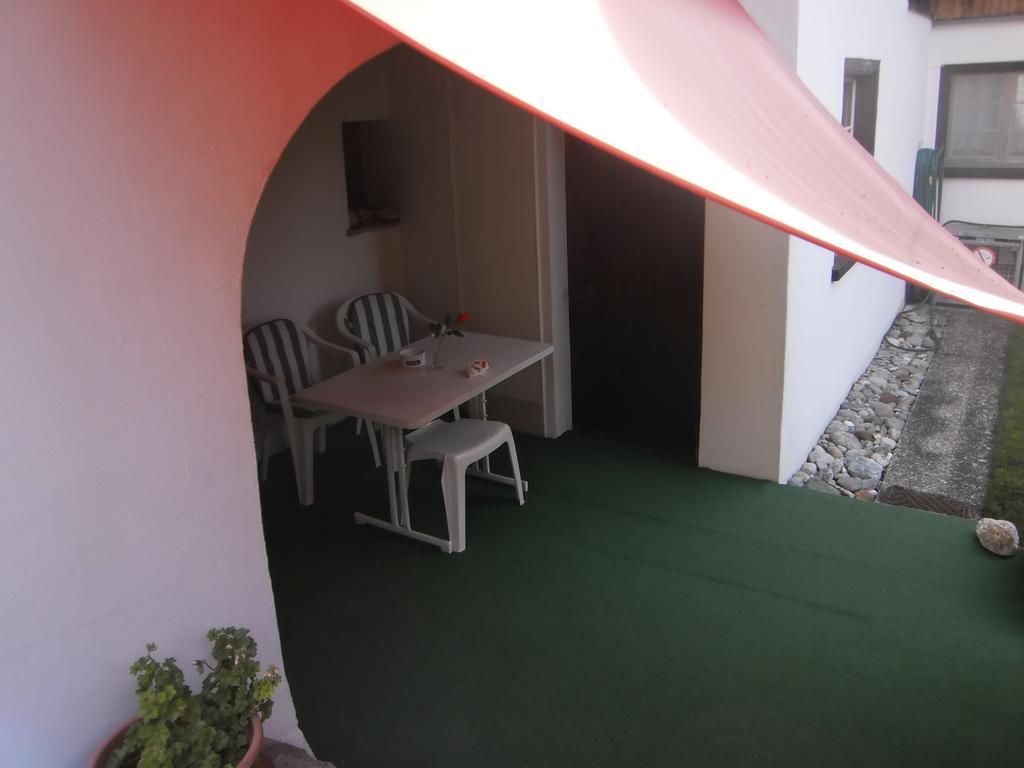 Casa Job - Gasthaus - Sauna, Whirlpool - Trun 外观 照片